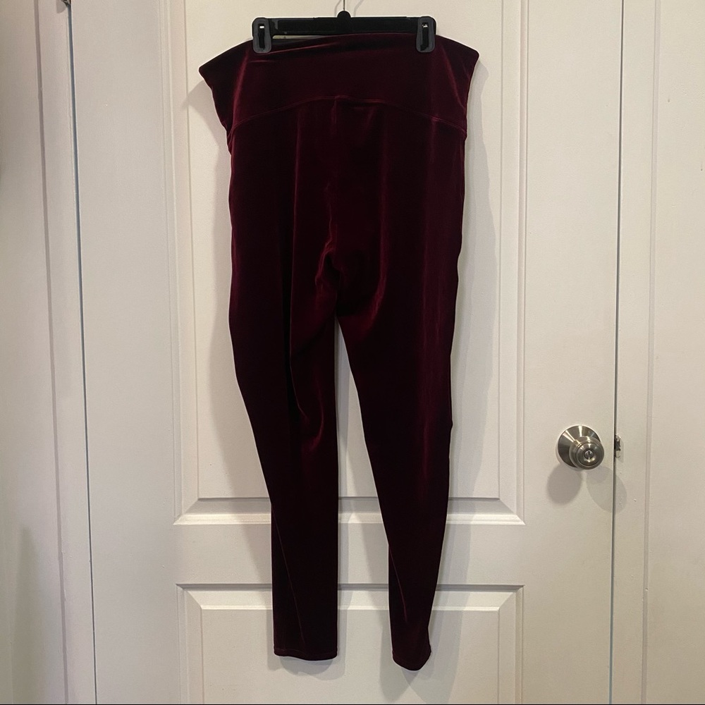 Spanx Velvet Leggings in Color Rich Burgendy - Picture 6 of 6